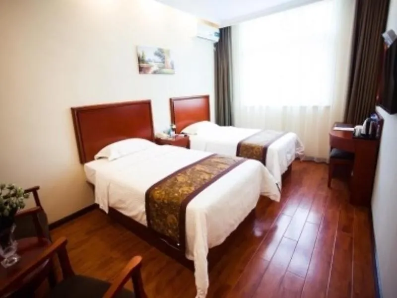 Shell Zhengzhou People'S Park Otel