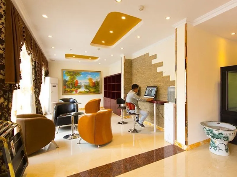 Shell Zhengzhou People'S Park Otel